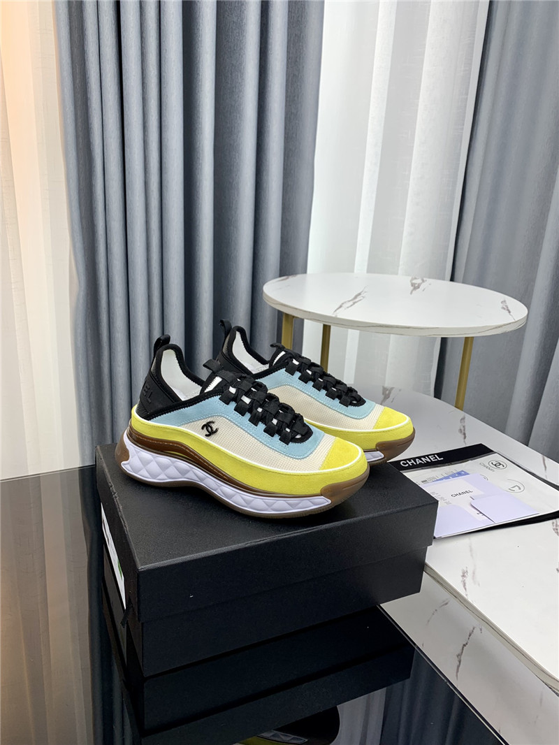 Best Replica Chanel new color matching casual sneakers - Colareps