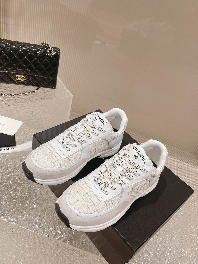Best Replica Chanel explosive new color sneakers - Colareps
