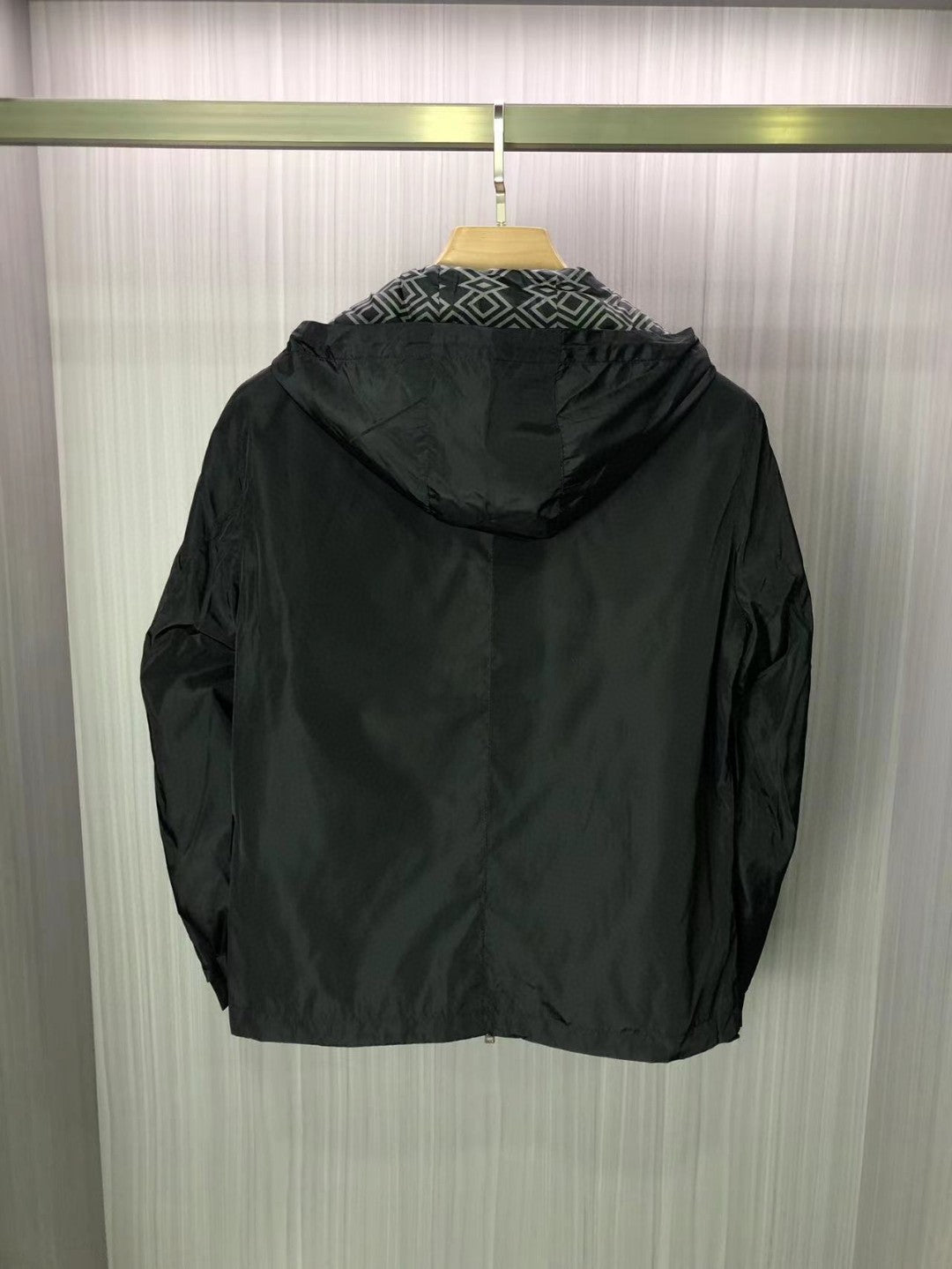 Best Replica Prada Jacket - Colareps