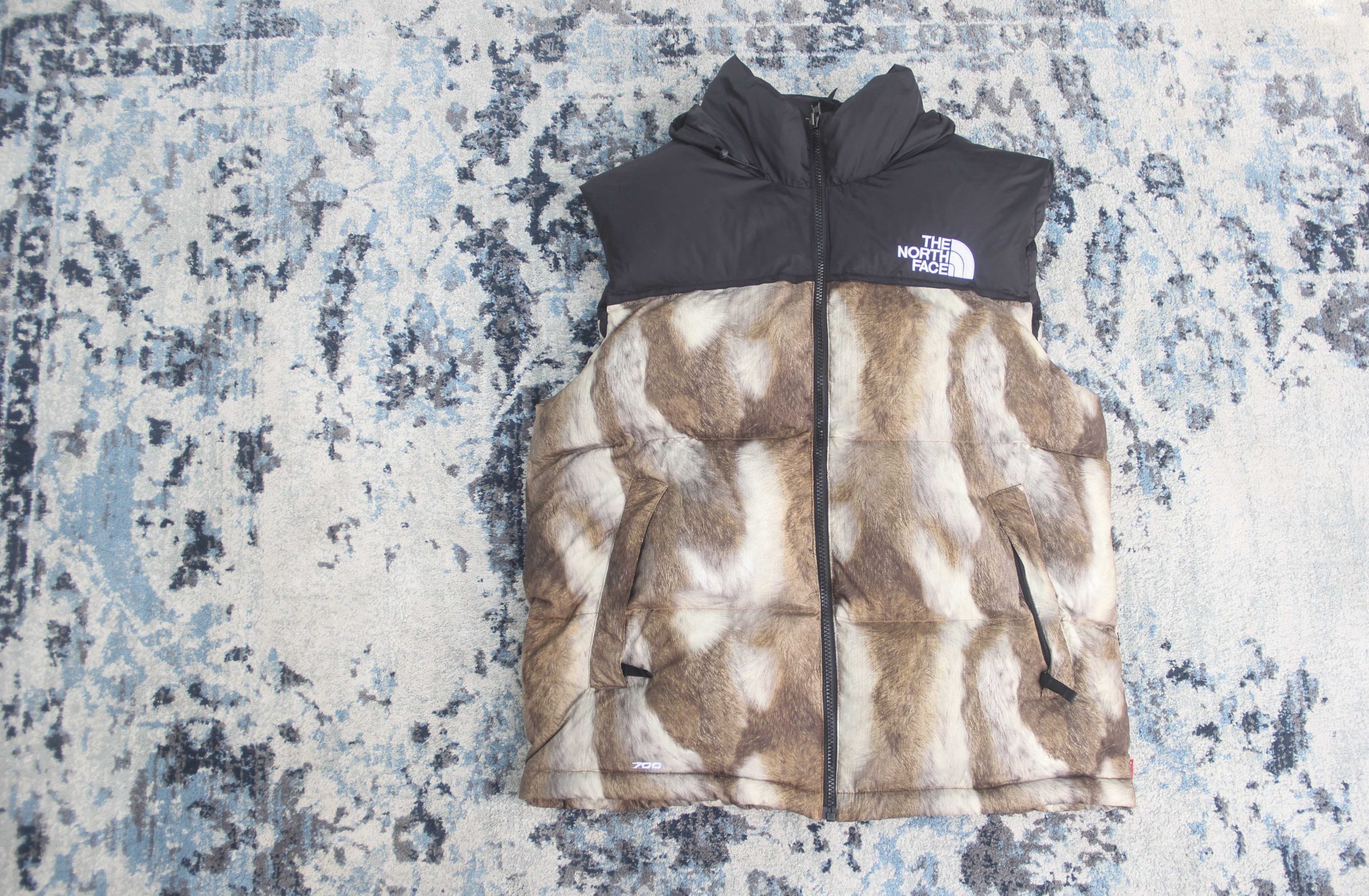 Best Replica Supreme Replica x TNF FUR PRINT NUPTSE VEST 13FW - Colareps