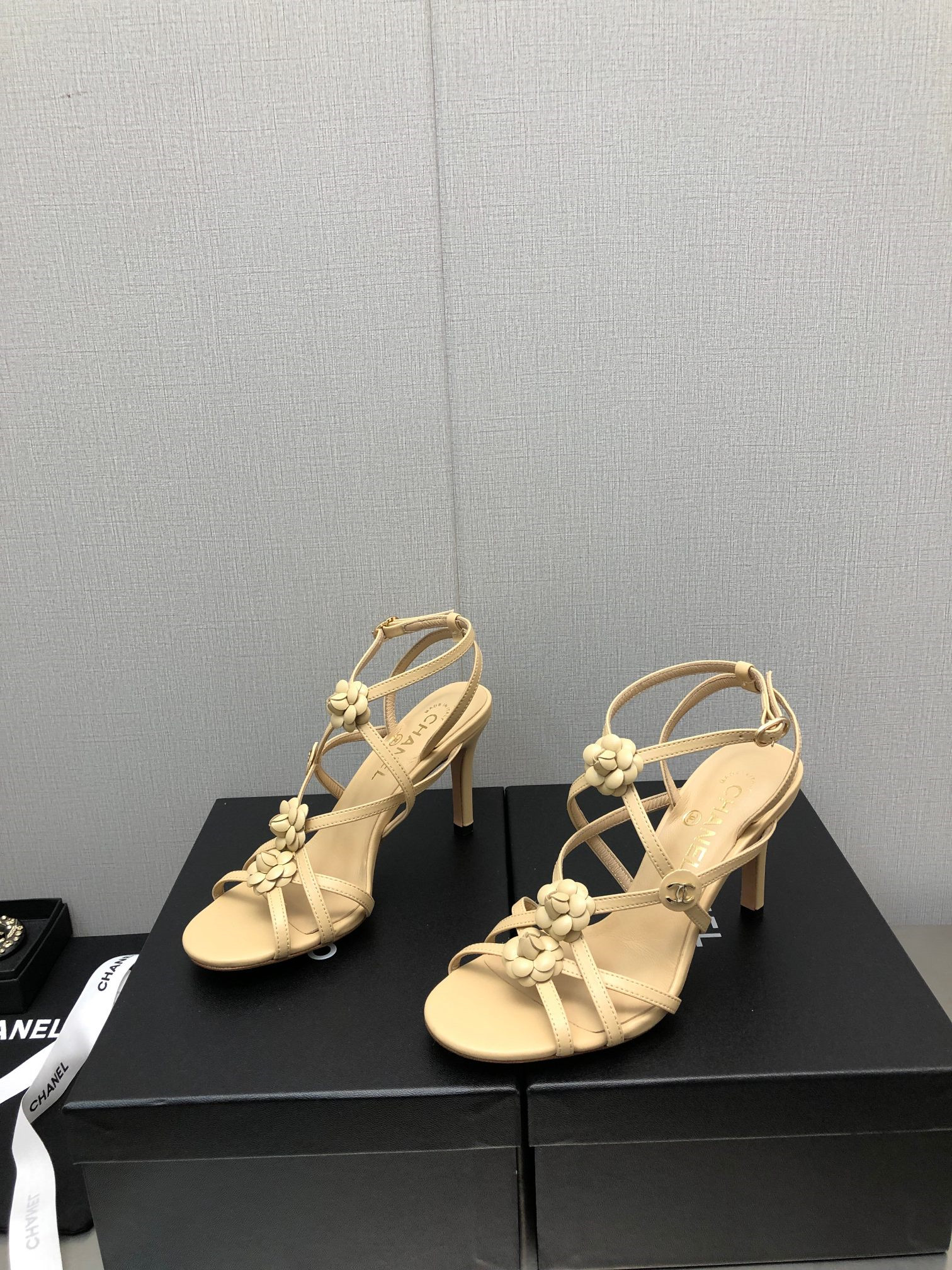 Best Replica chanel classic chain accessories flower sandals - Colareps