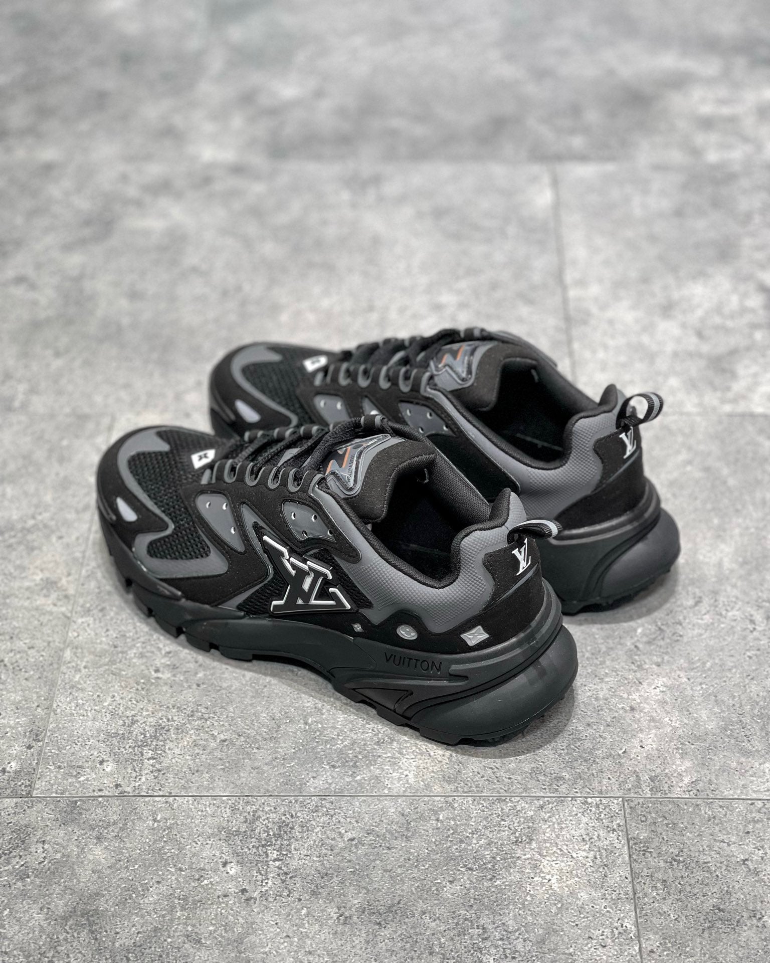 Best Replica Louis Vuitton Runner Tatic Sneaker - Colareps