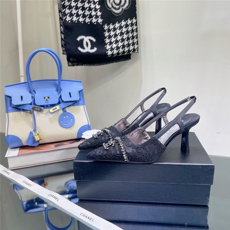 Best Replica Chanel Pearl Double C Pendant Diamond Shoes - Colareps