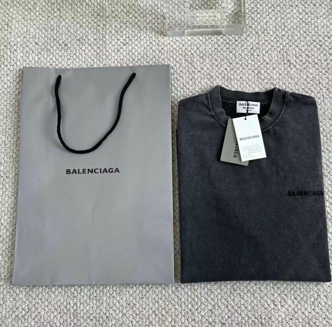 Best Replica Balenciaga T-shirt - Colareps