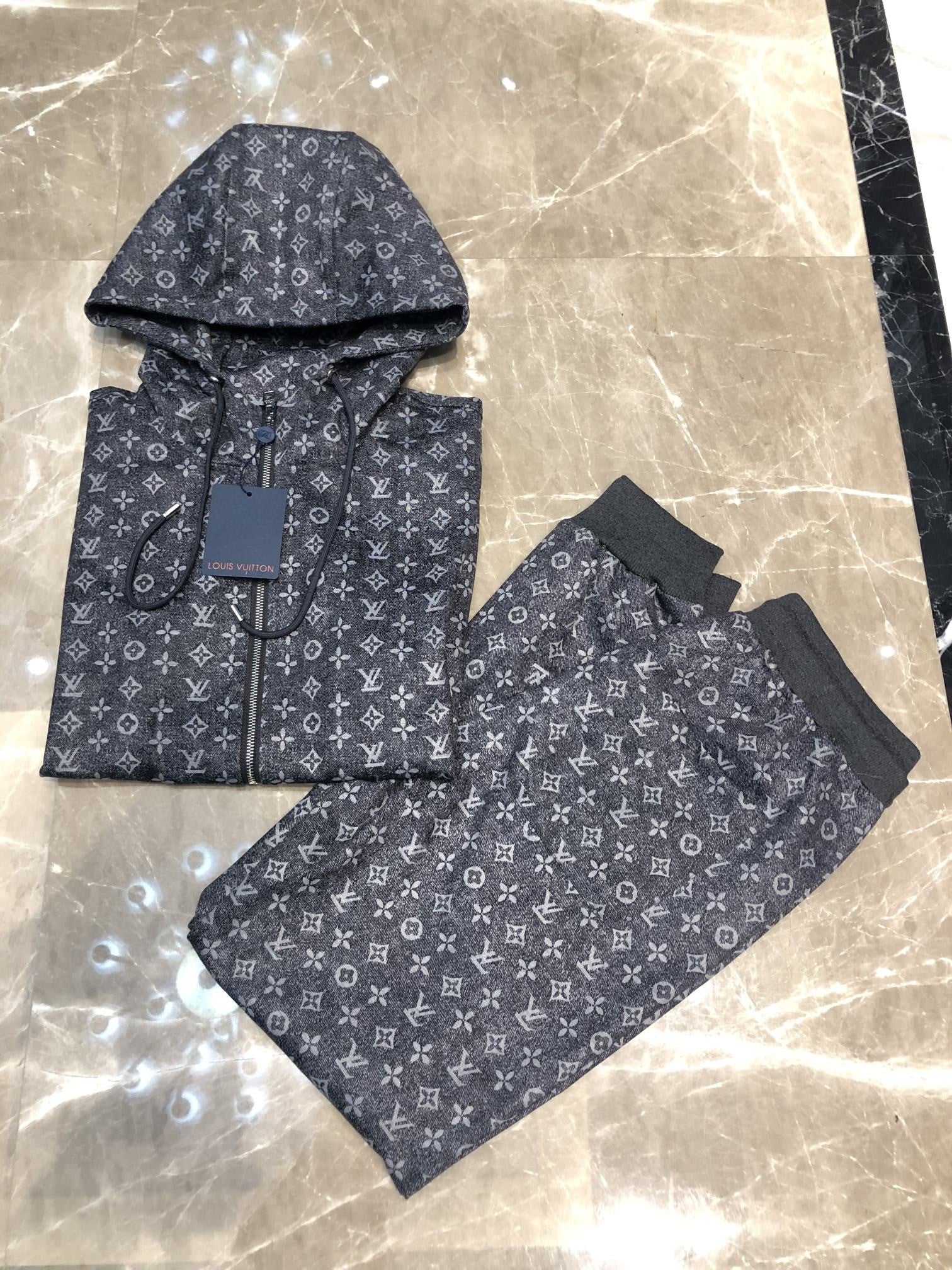 Best Replica Louis Vuitton Jacket + Pants Set - Colareps