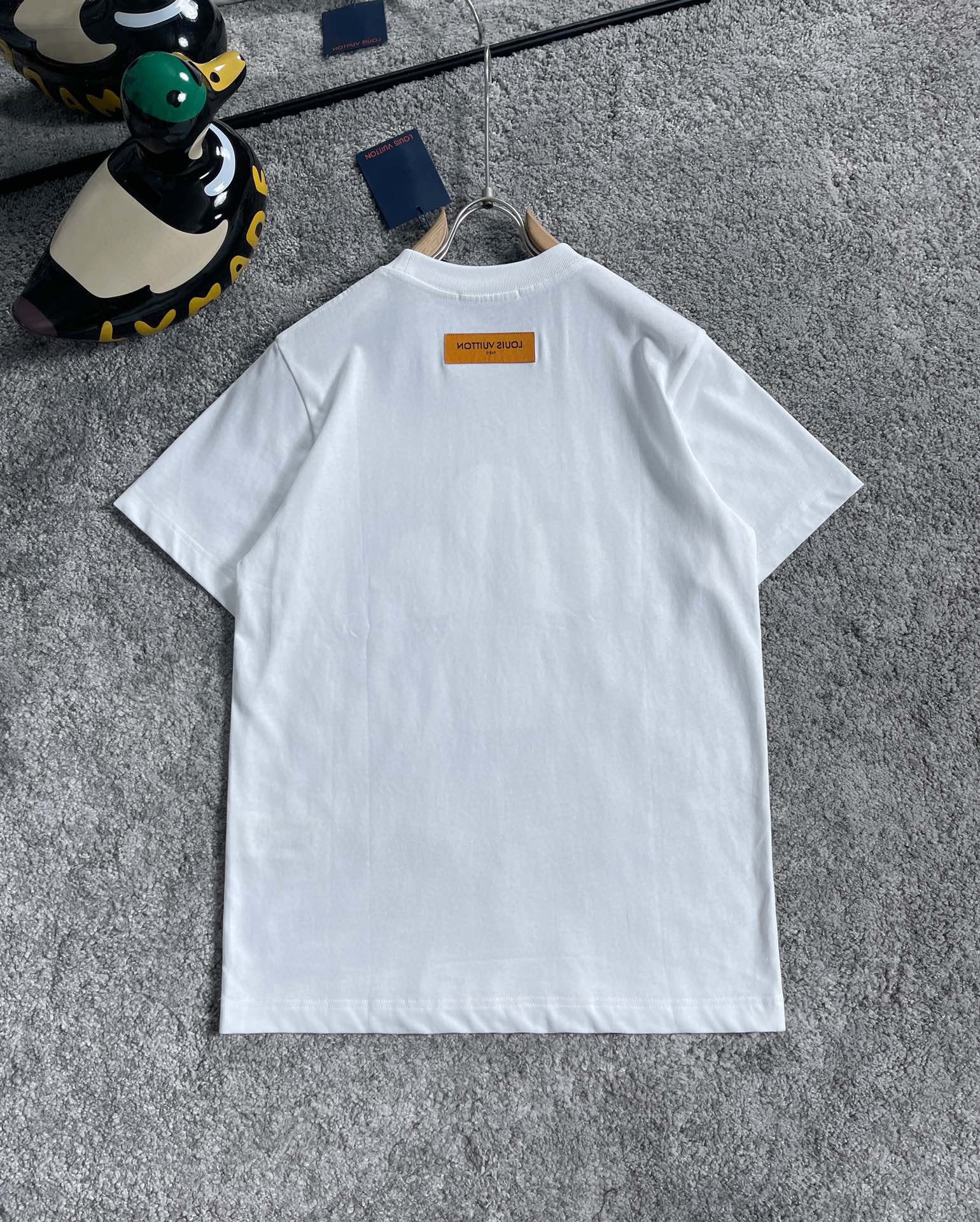 Best Replica Louis Vuitton T-shirt - Colareps