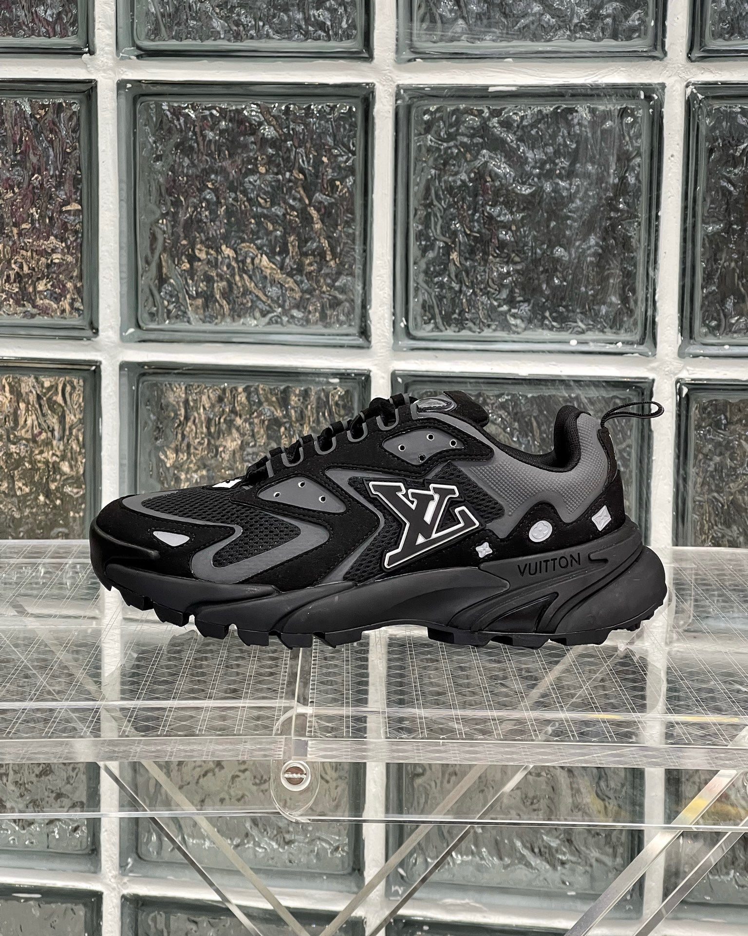 Best Replica Louis Vuitton Runner Tatic Sneaker - Colareps