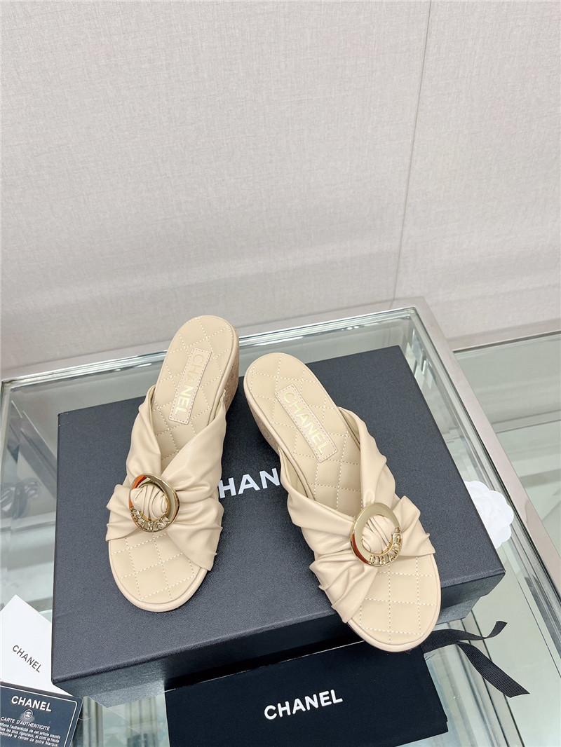 Best Replica chanel cross strap round buckle slippers - Colareps