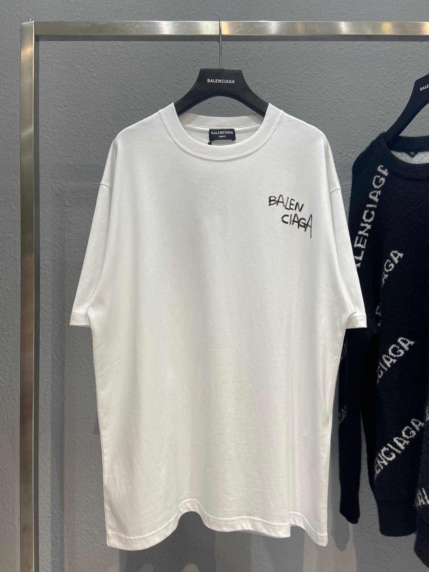 Best Replica Balenciaga T-shirt - Colareps