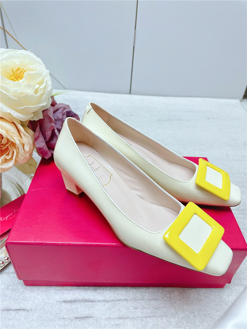 Best Replica Roger vivier new patent leather pumps - Colareps