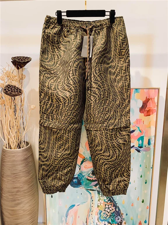 Best Replica 2021SS Fendi Pants - Colareps