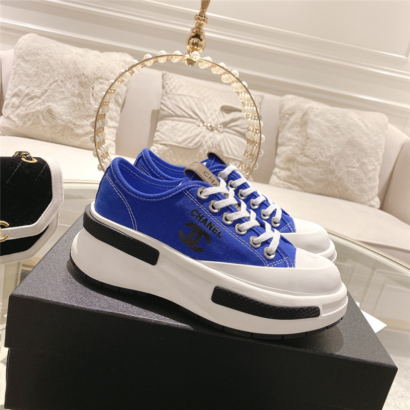 Best Replica Chanel early spring new canvas shoes - Colareps