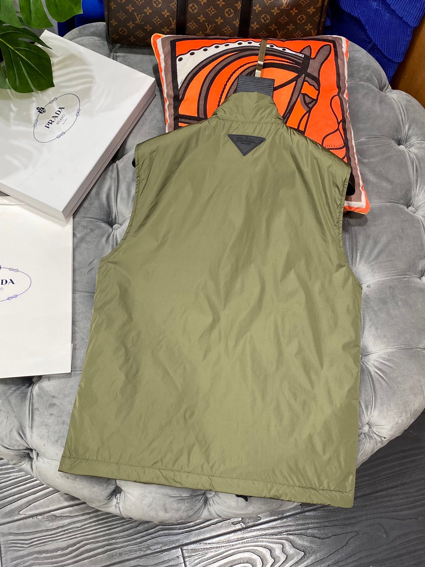 Best Replica Prada Vest - Colareps