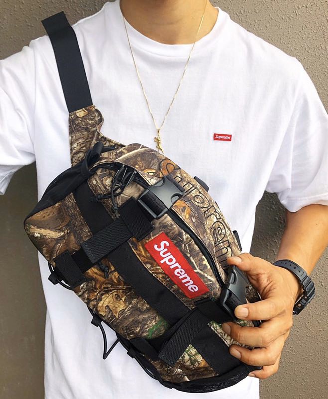 Best Replica SUPREME WAIST BAG 19FW - Colareps
