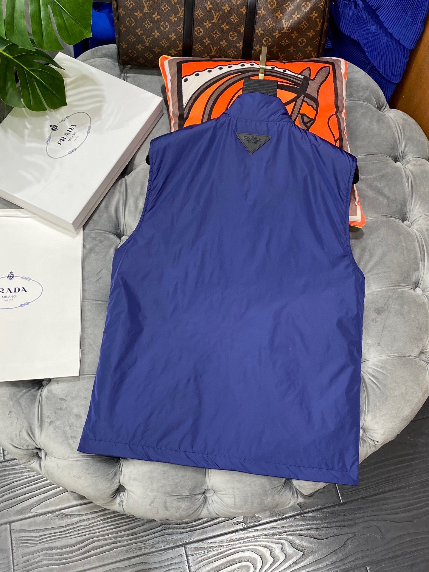 Best Replica Prada Vest - Colareps