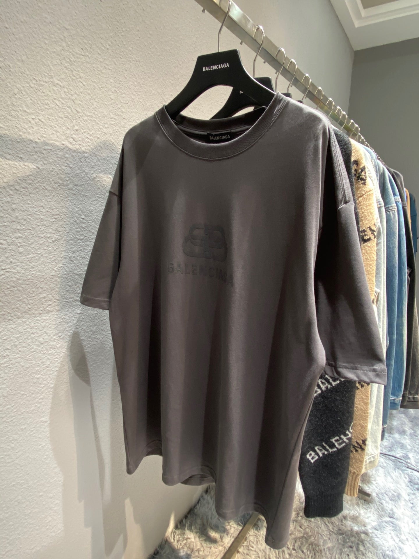 Best Replica Balenciaga T-shirt - Colareps