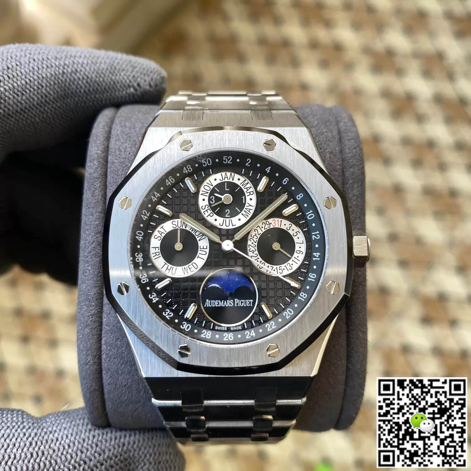 Best Replica Replica Audemars Piguet Royal Oak 26597PT.OO.1220PT.01 1:1 Best Edition APS Factory Black Dial - Colareps
