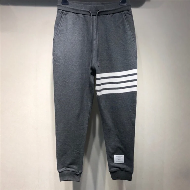 Best Replica Thom Browne Sweater - Colareps