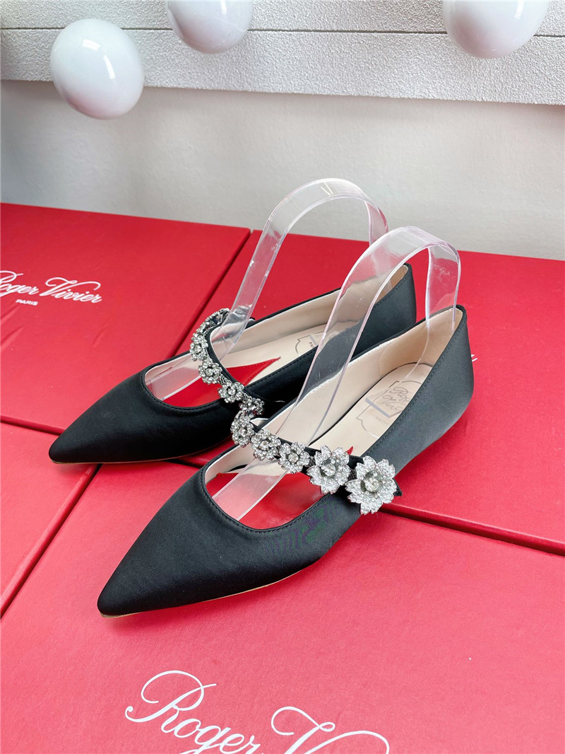 Best Replica Roger vivier Dupes wedding shoes snow diamond series high heels - Colareps