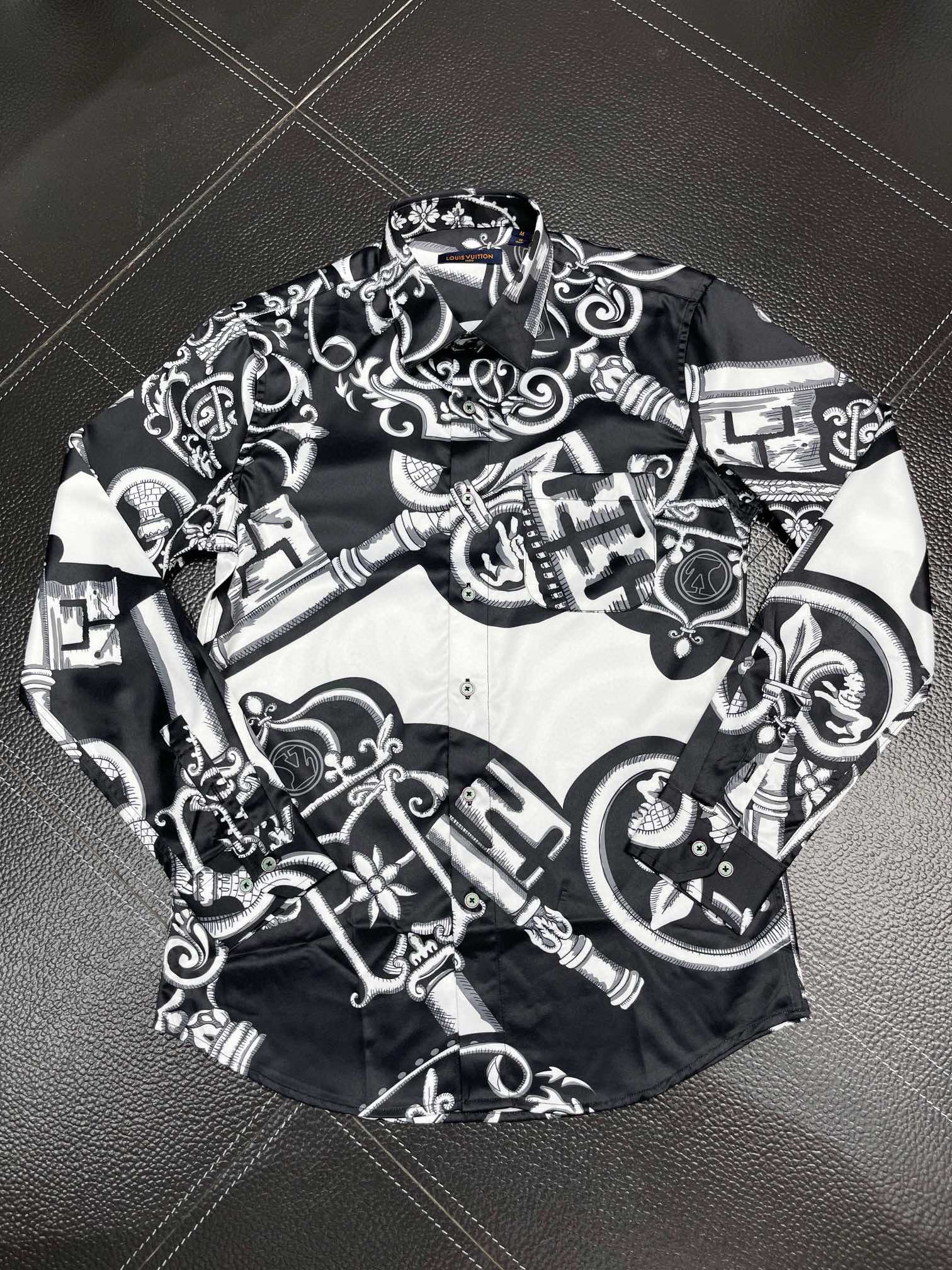 Best Replica Louis Vuitton Long Sleeve Shirt - Colareps