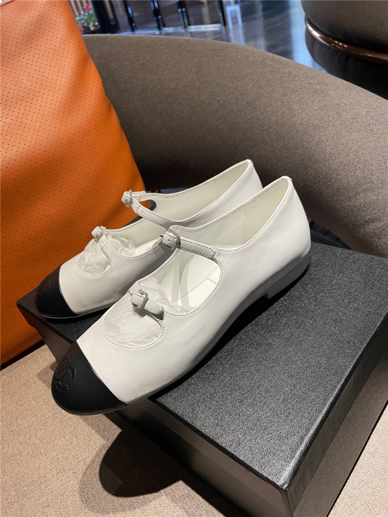 Best Replica chanel lambskin Mary Jane shoes - Colareps