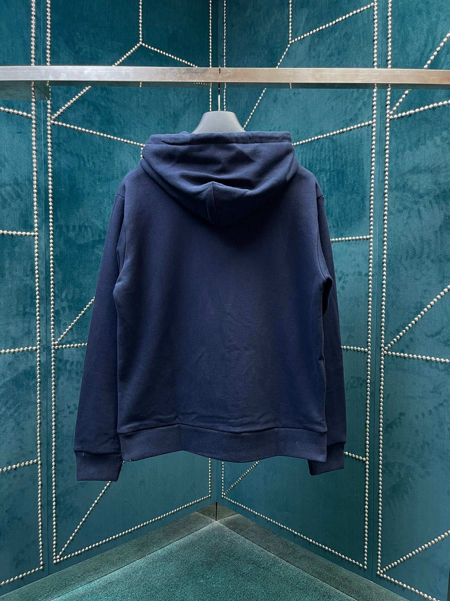 Best Replica Louis Vuitton Hoodie - Colareps