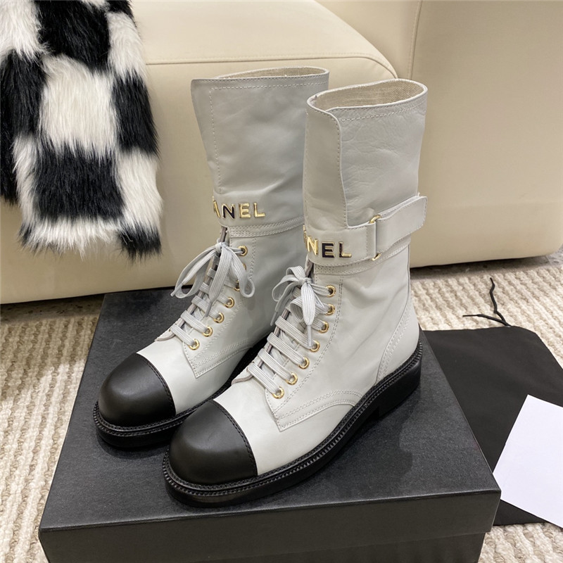Best Replica chanel metal letter logo ankle boots - Colareps