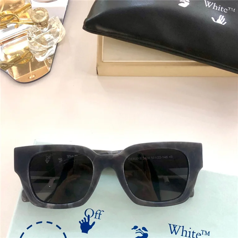 Best Replica Off White - Colareps