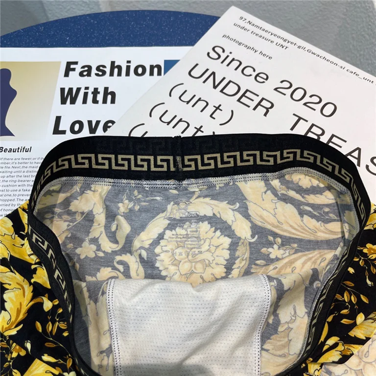 Best Replica 2021ss Versace Shorts - Colareps
