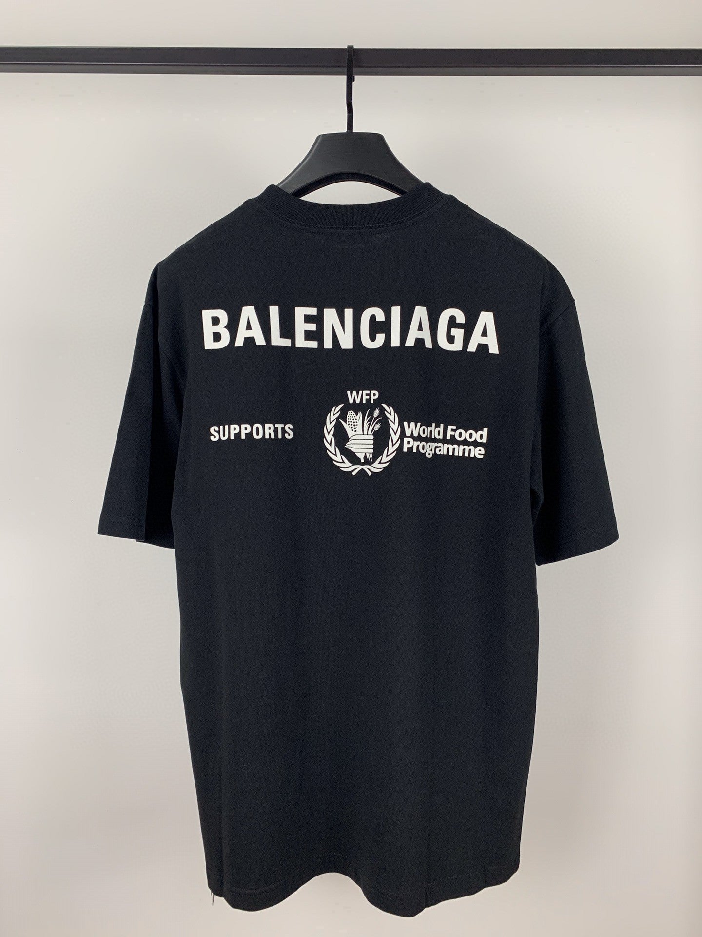 Best Replica Balenciaga T-shirt - Colareps