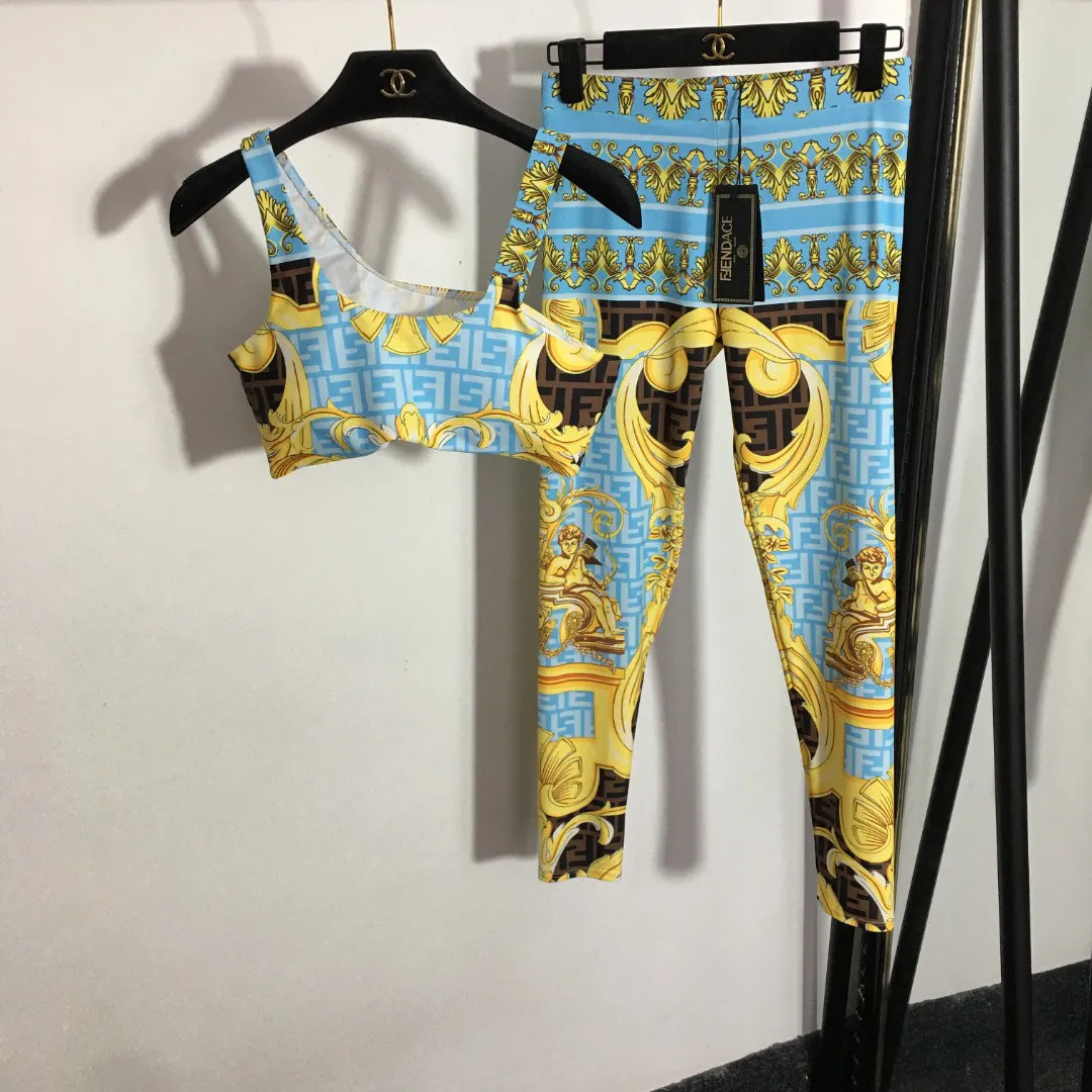 Best Replica Versace Yoga Clothes - Colareps