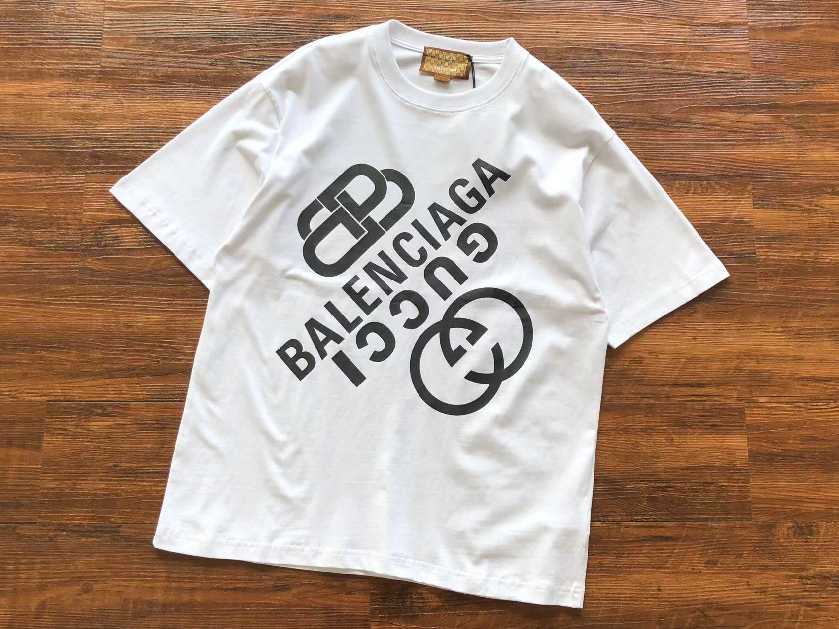 Best Replica Gucci x Balenciaga T-shirt - Colareps