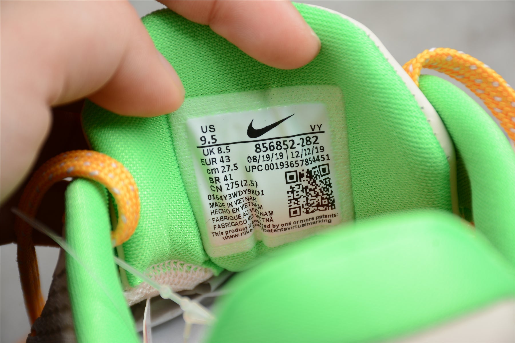 Best Replica NIKE KOBE 11 x PEACH JAM PE - Colareps