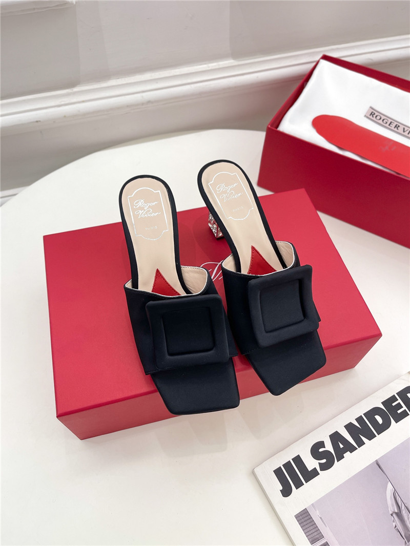 Best Replica roger vivier classic generous buckle slippers - Colareps