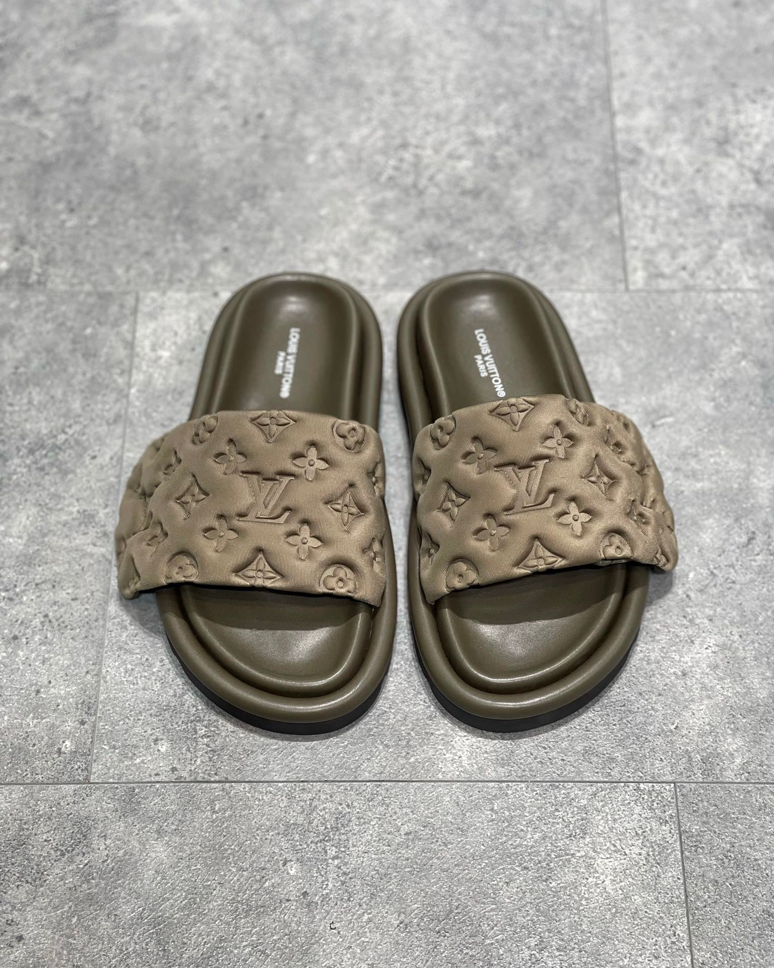 Best Replica Louis Vuitton Slippers - Colareps