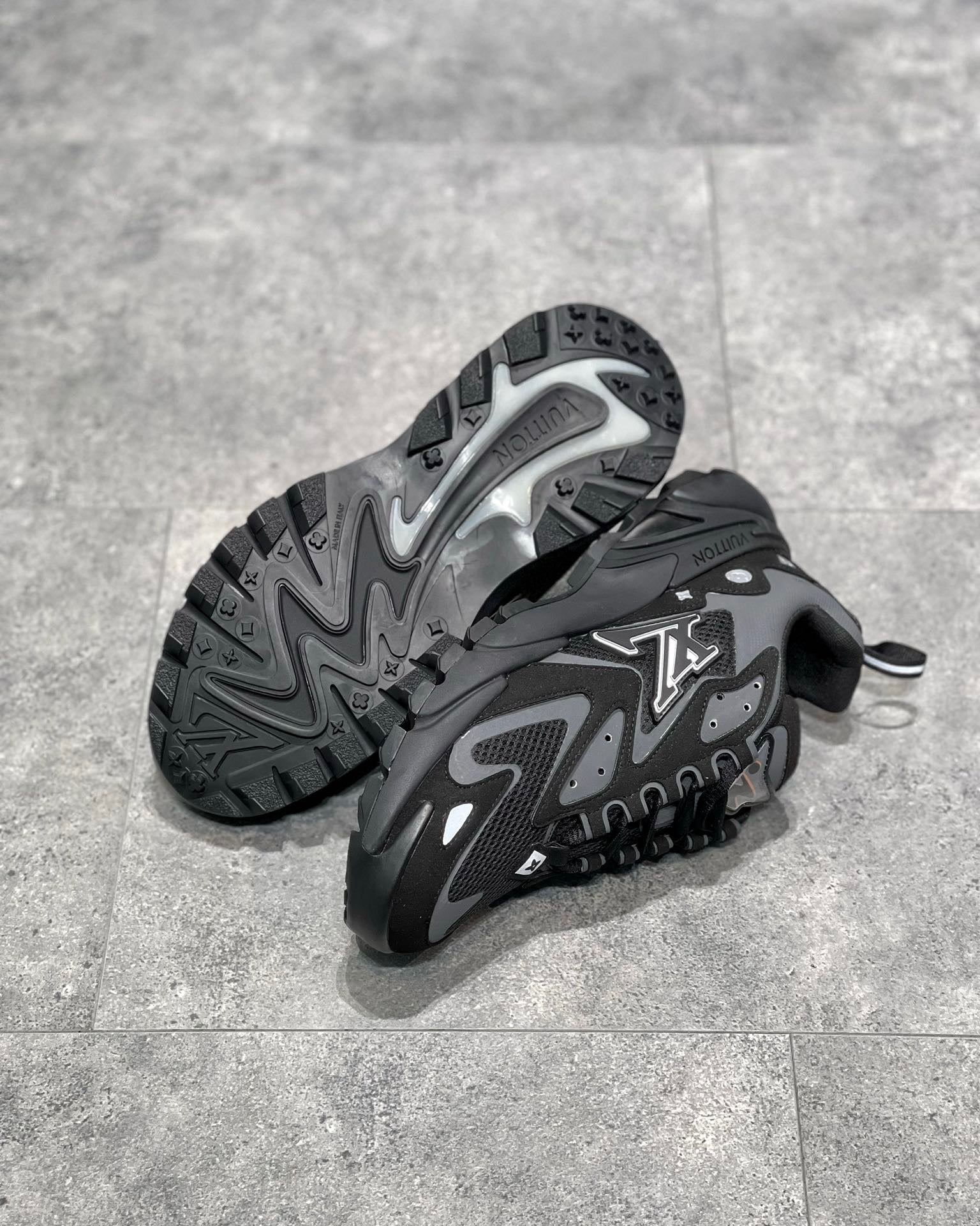 Best Replica Louis Vuitton Runner Tatic Sneaker - Colareps