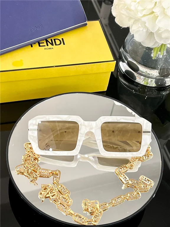 Best Replica Fendi - Colareps