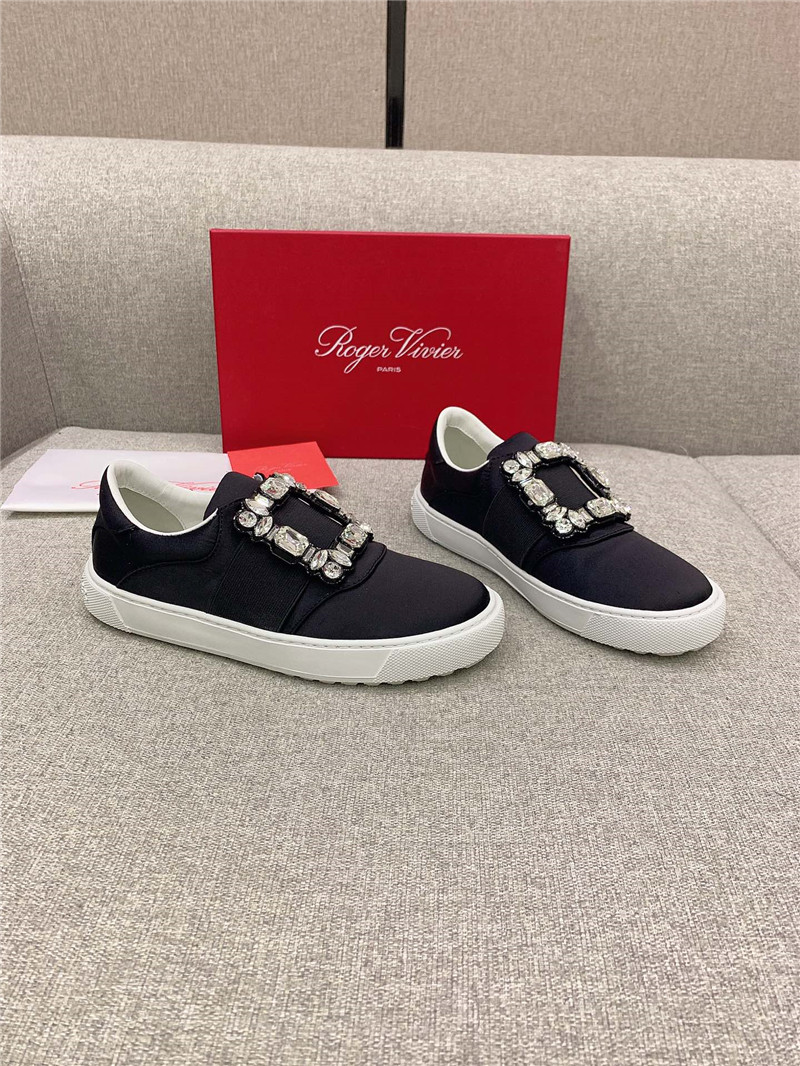 Best Replica Roger vivier new diamond buckle casual shoes - Colareps