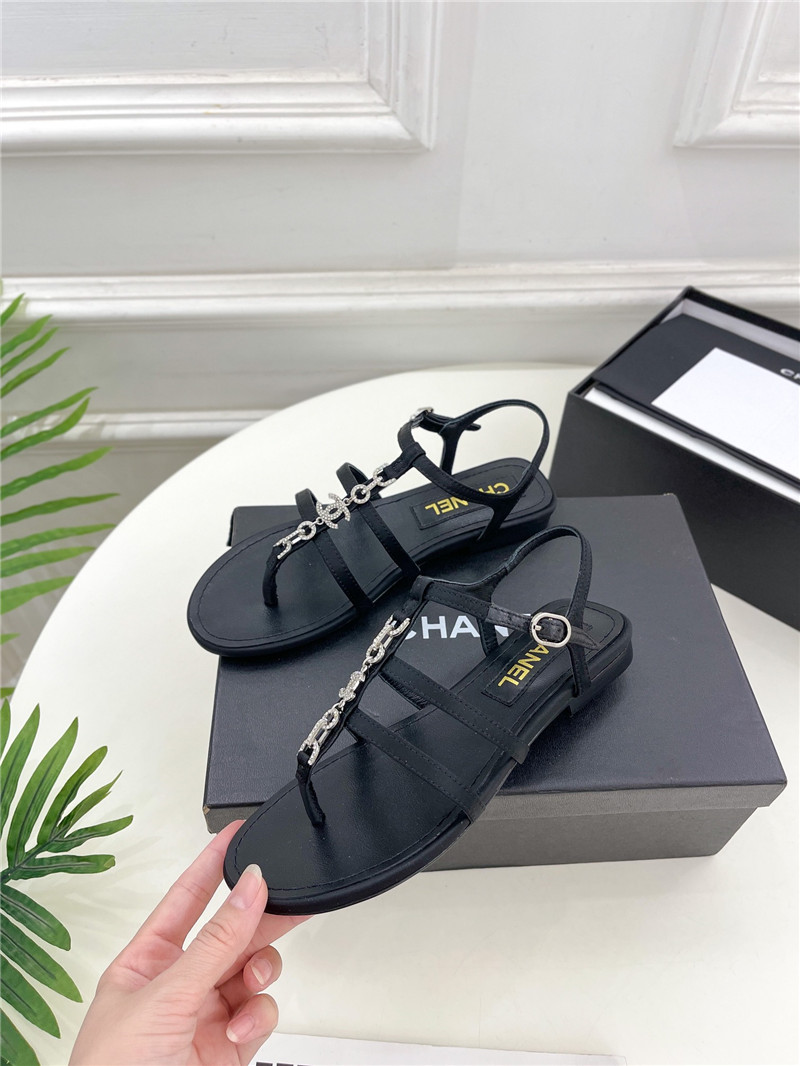 Best Replica Chanel double C chain pinch sandals - Colareps