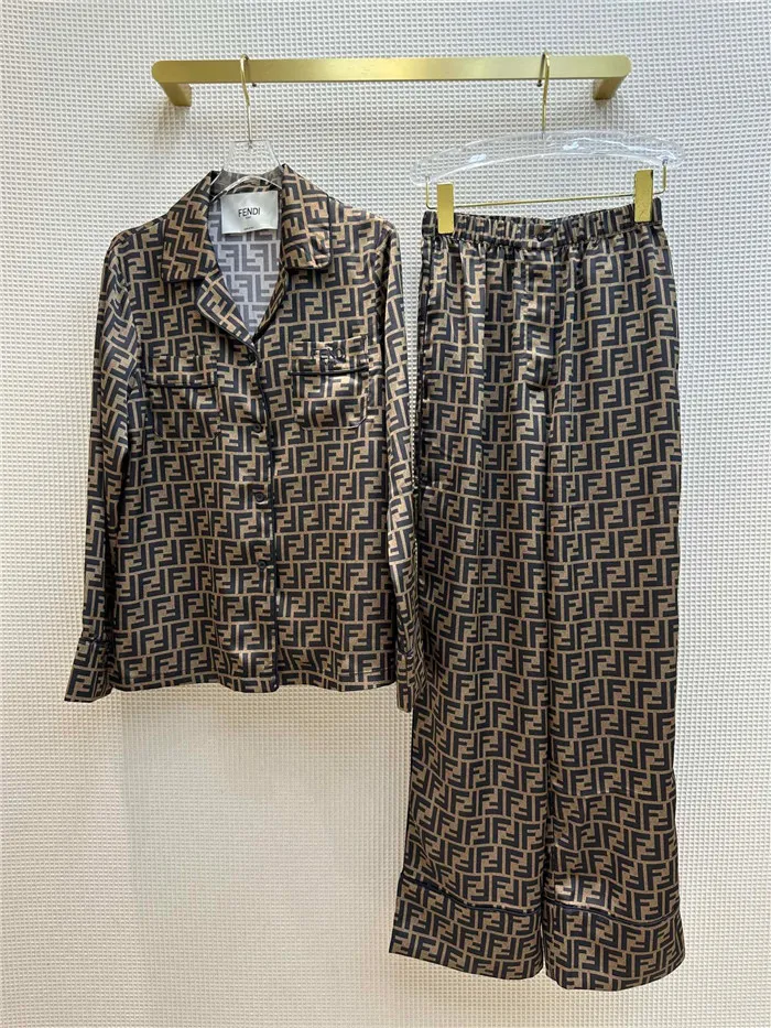 Best Replica Fendi Suit - Colareps