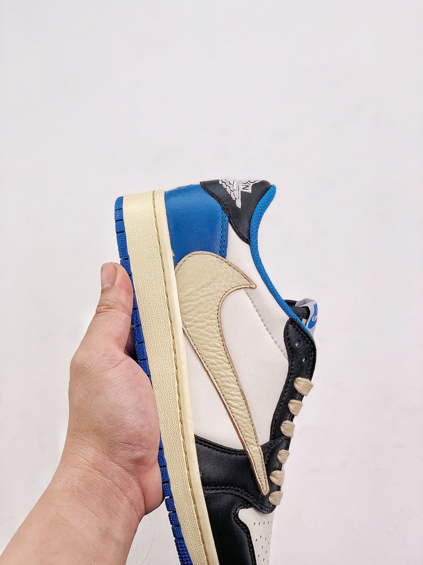 Best Replica Jordan 1 Low fragment design x Travis Scott extended size - Colareps