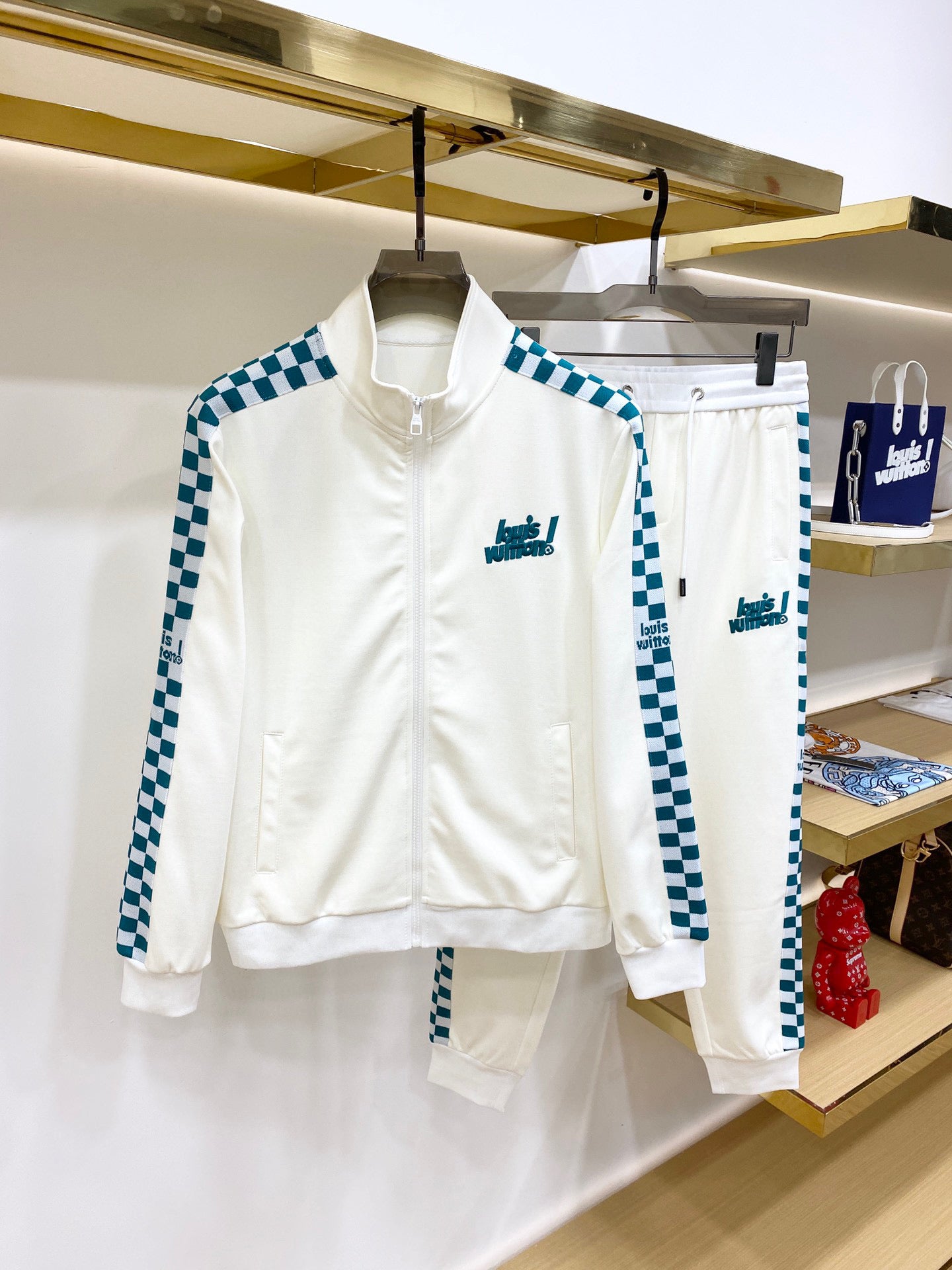 Best Replica Louis Vuitton Jacket + Pants Set - Colareps