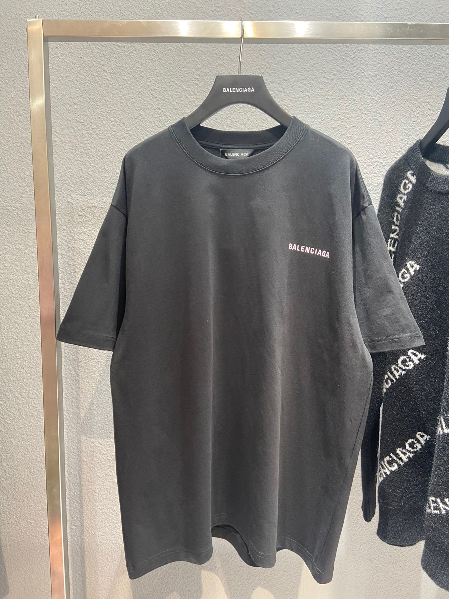 Best Replica Balenciaga T-shirt - Colareps