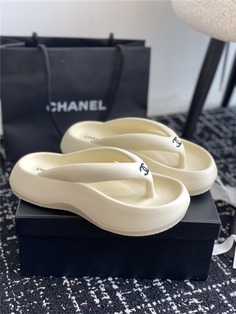 Best Replica Chanel explosive style muffin sandals and slippers - Colareps