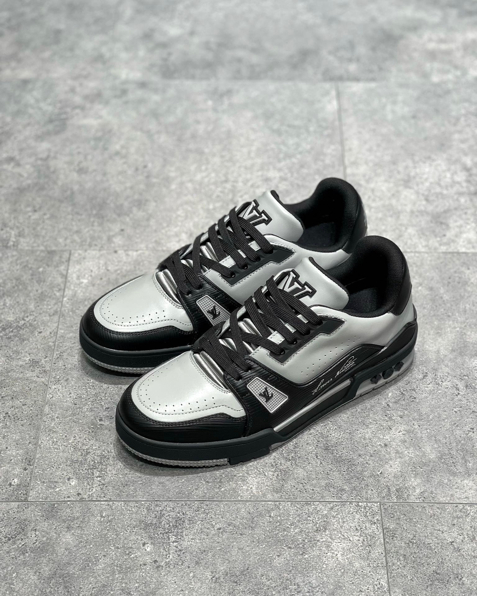 Best Replica Louis Vuitton Trainer Sneaker - Colareps