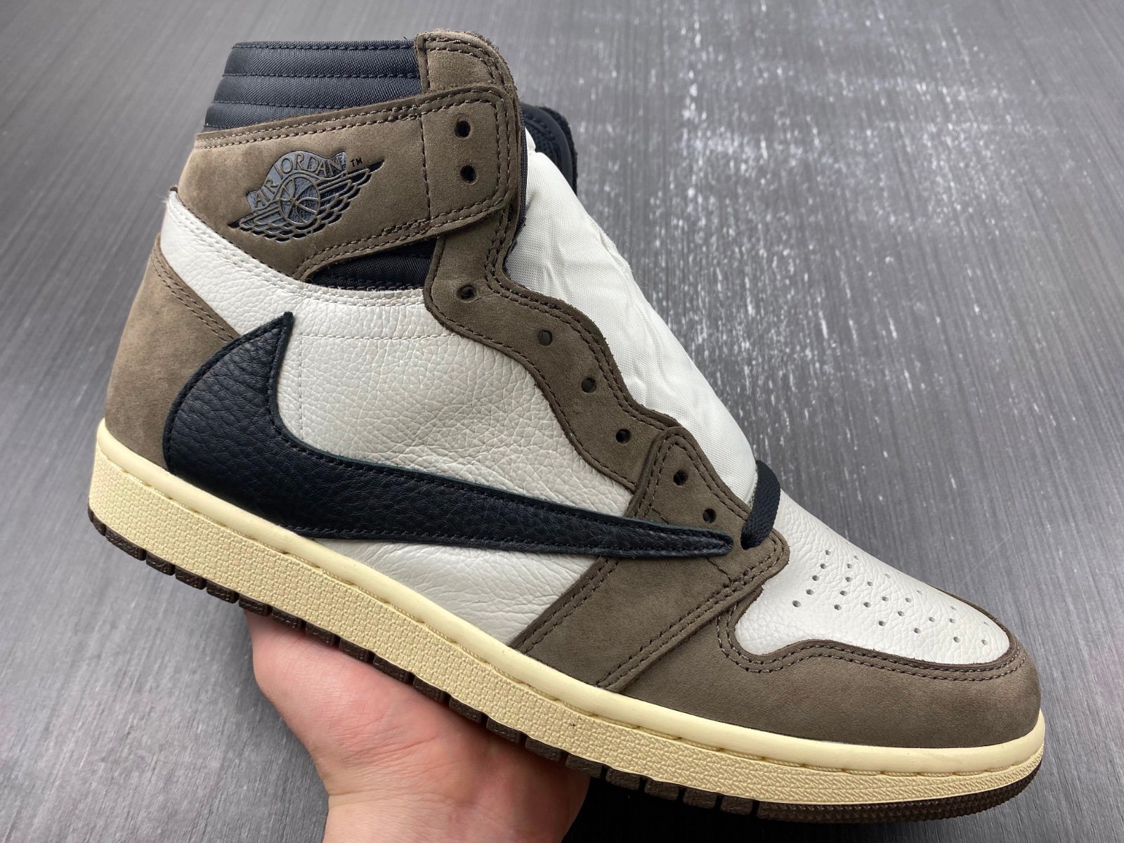 Best Replica Jordan 1 Retro High Travis Scott Mocha Extended size 14 - Colareps