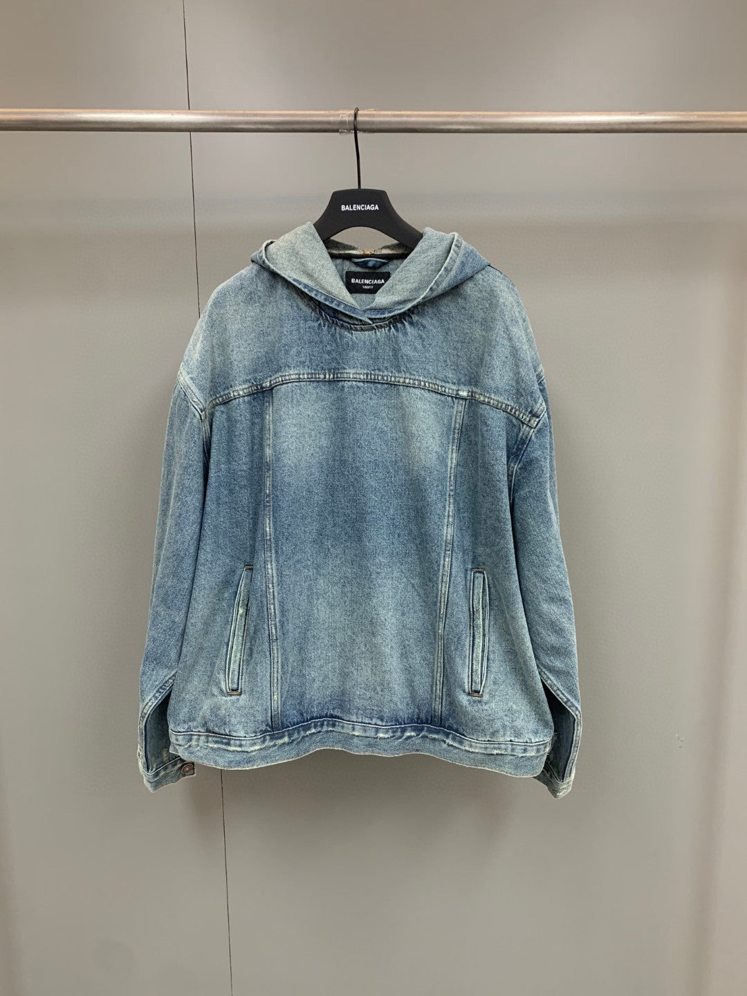 Best Replica Balenciaga Hoodie - Colareps