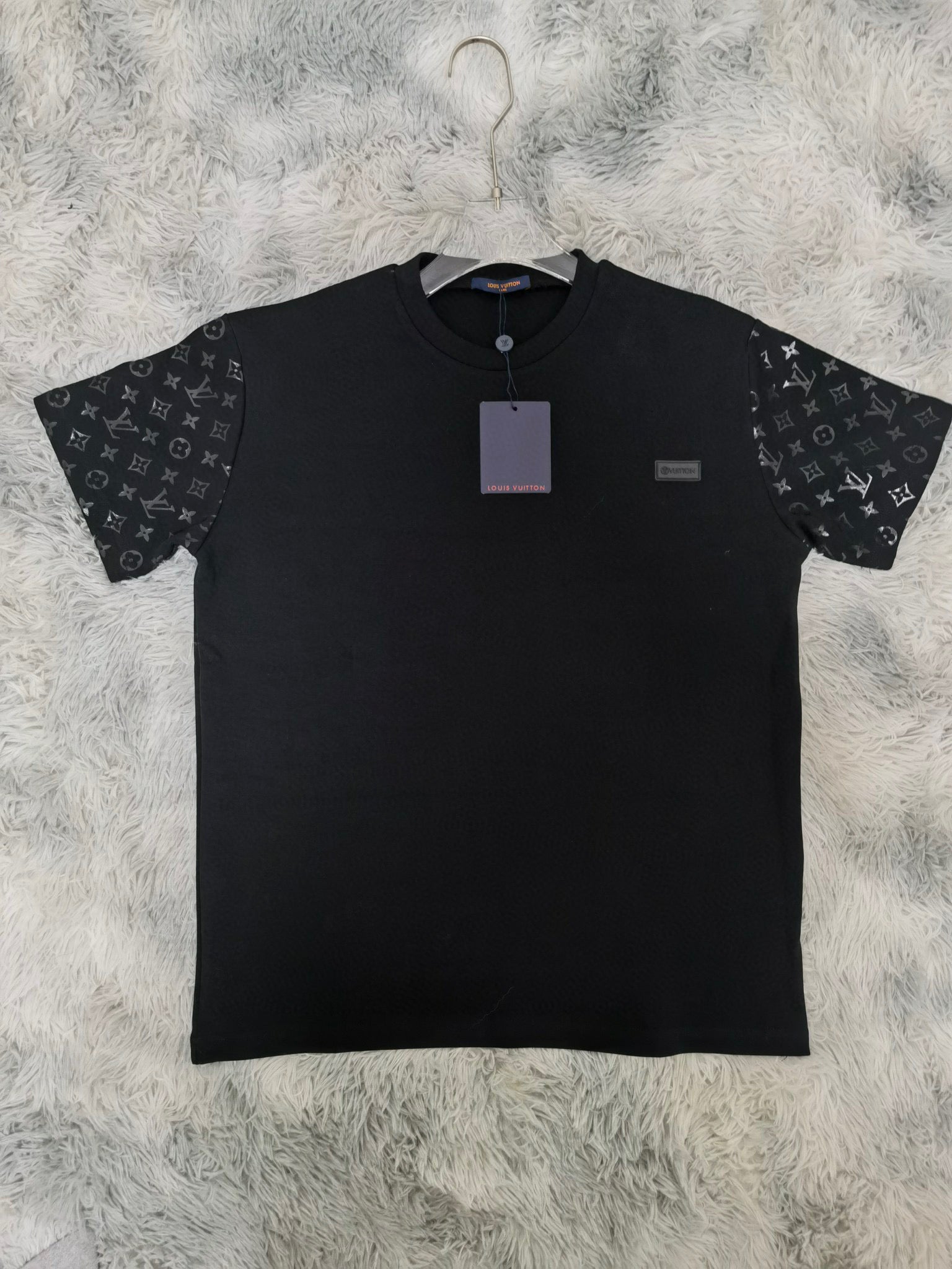 Best Replica Louis Vuitton T-shirt - Colareps