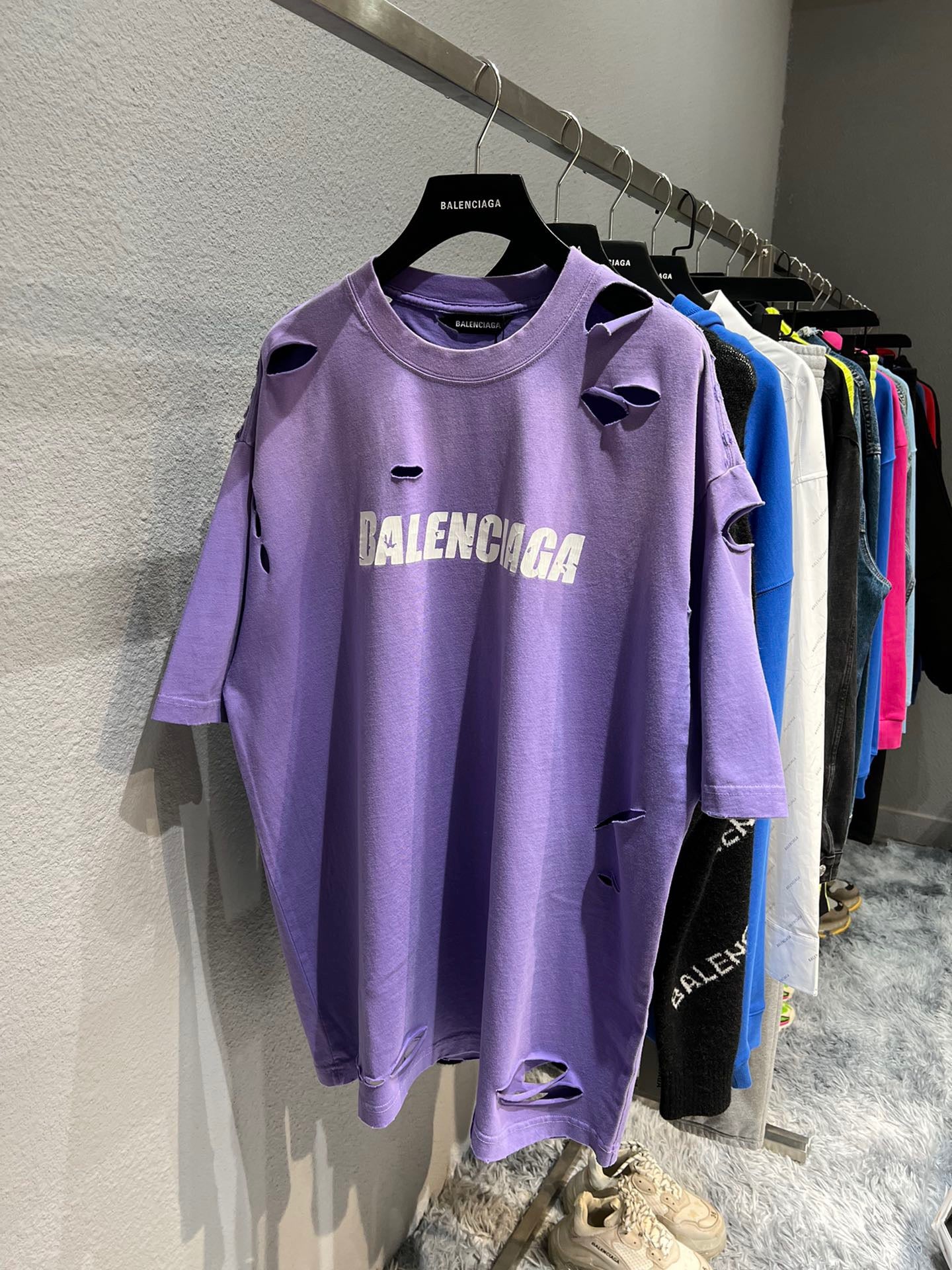 Best Replica Balenciaga T-shirt - Colareps