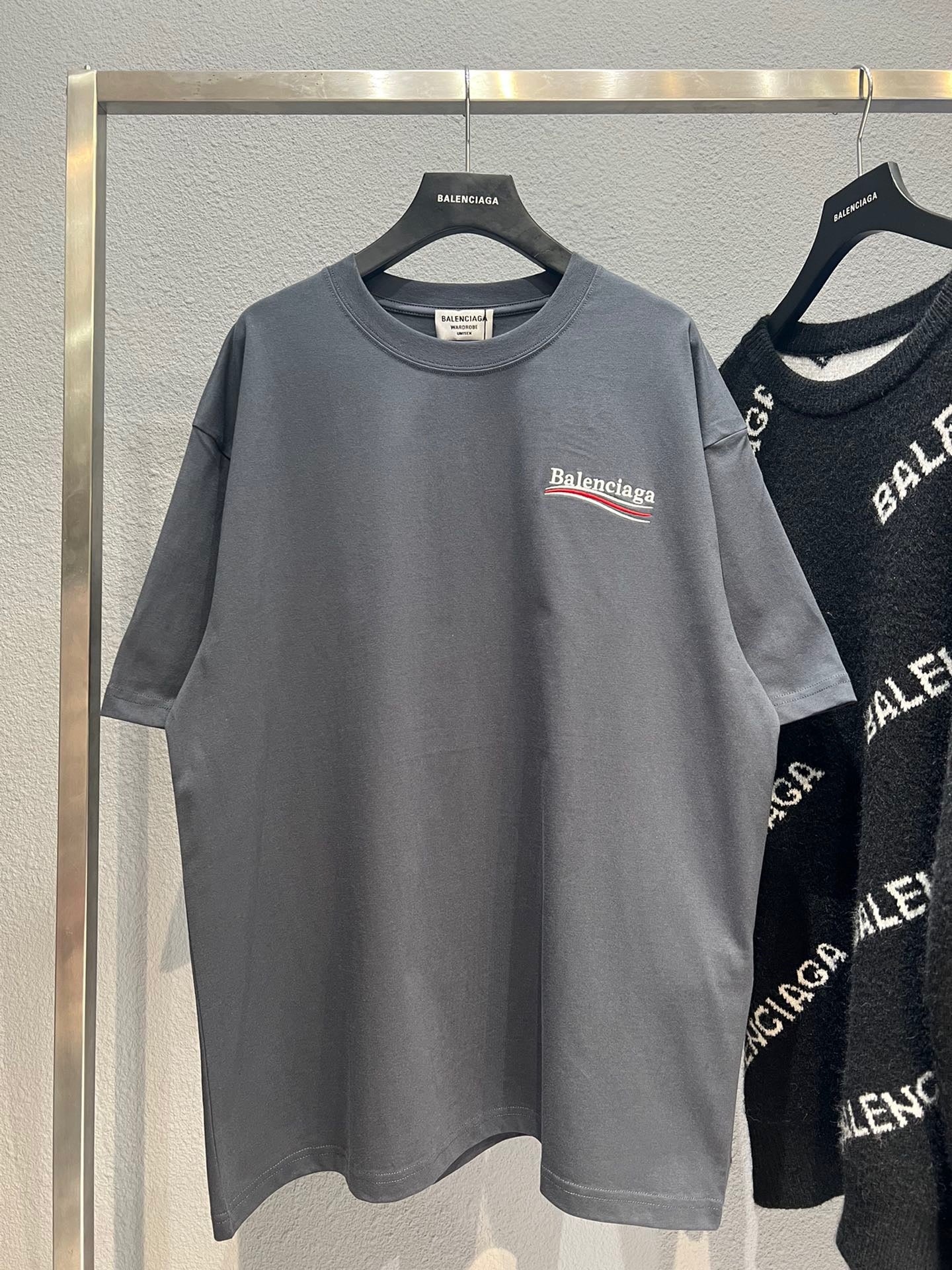 Best Replica Balenciaga T-shirt - Colareps